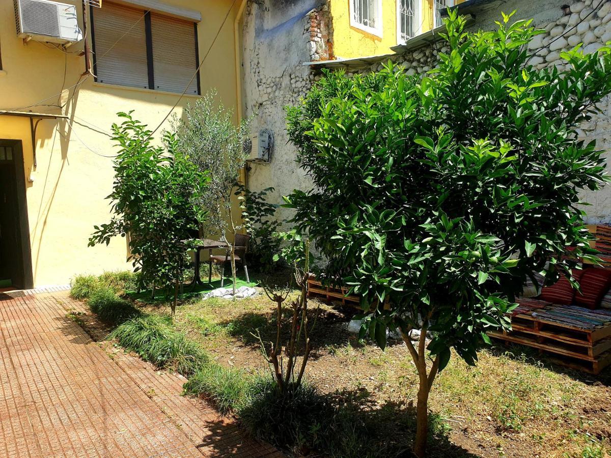 Vila Koltrina Shkodër エクステリア 写真