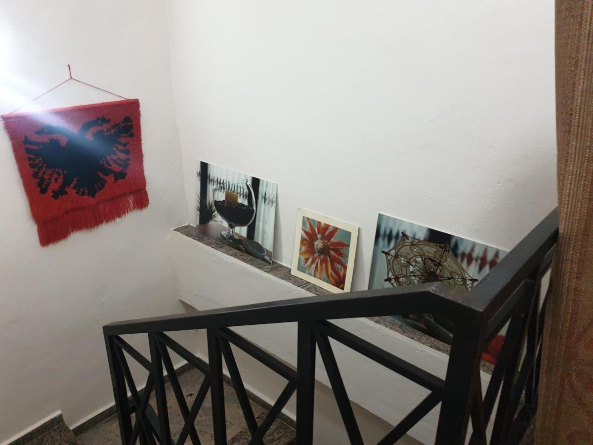 Vila Koltrina Shkodër エクステリア 写真
